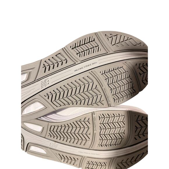 New Balance Marchi White Sneakers Size 5.5 - Picture 12 of 15